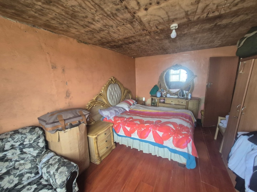 2 Bedroom Property for Sale in Kwazakhele Eastern Cape